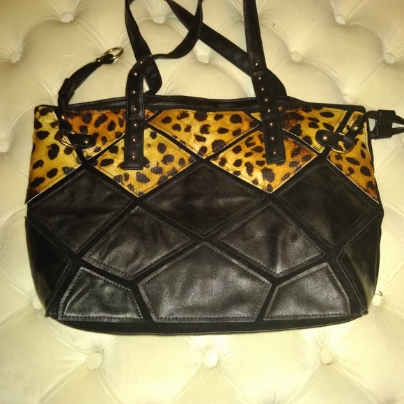 purse - Picture 2 of 3